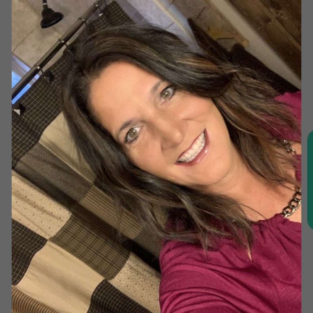 Meet your Posher, Posh